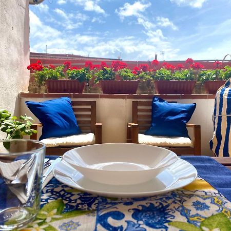 Casa Con Terrazzo In Centro Lejlighed Napoli Eksteriør billede