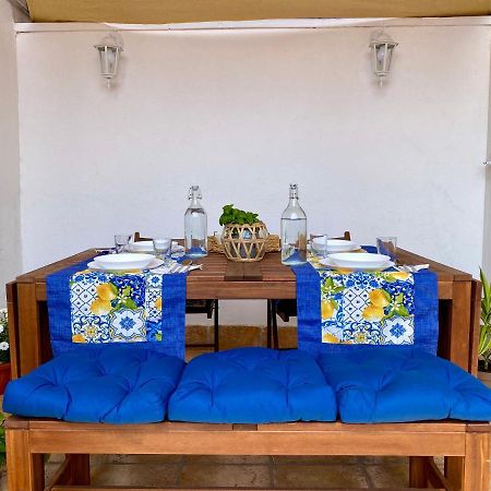 Casa Con Terrazzo In Centro Lejlighed Napoli Eksteriør billede